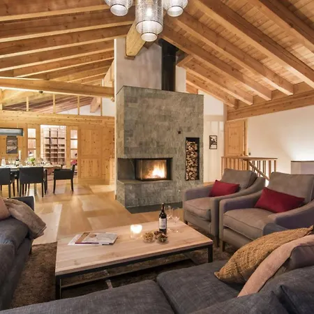 Appartement Casa Accogliente Con Mobili In Legno E Atmosfera Luminosa Pozza di Fassa